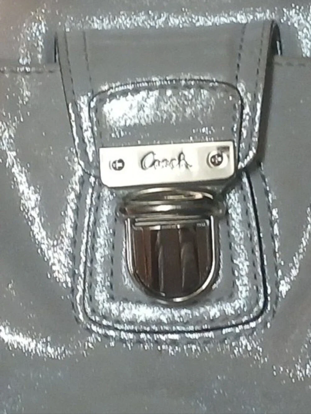Coach -Vintage Crossbody Coach Bag, 1 Outside Pocket & 1 Inside Main Compartment